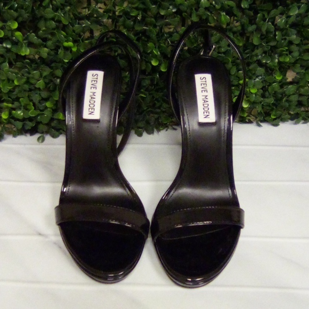 STEVE MADDEN BLACK PATENT STRAPPY HEELS - 8.5 - Picture 2 of 4